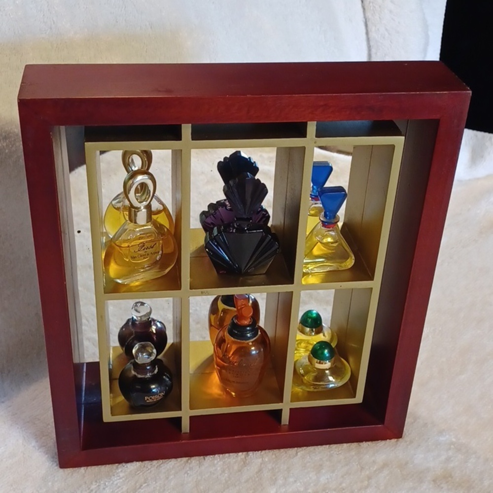 Minatures display shelf wall decor mirrored shelf